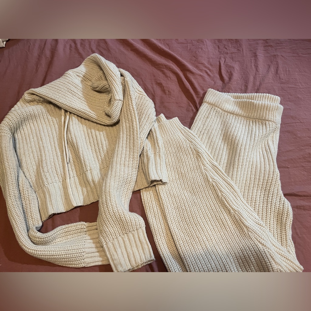 Knitted Set
